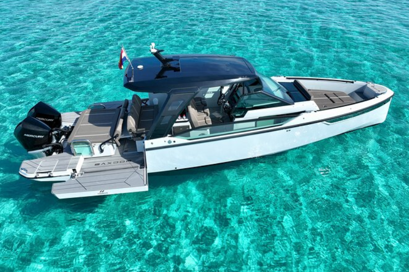 Boat Rental Cannes with Skippe